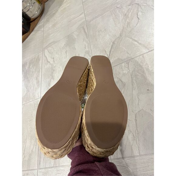 Universal Thread White Wedge Sandals Woman’s Size 11 NEW Memory Foam - Picture 12 of 12